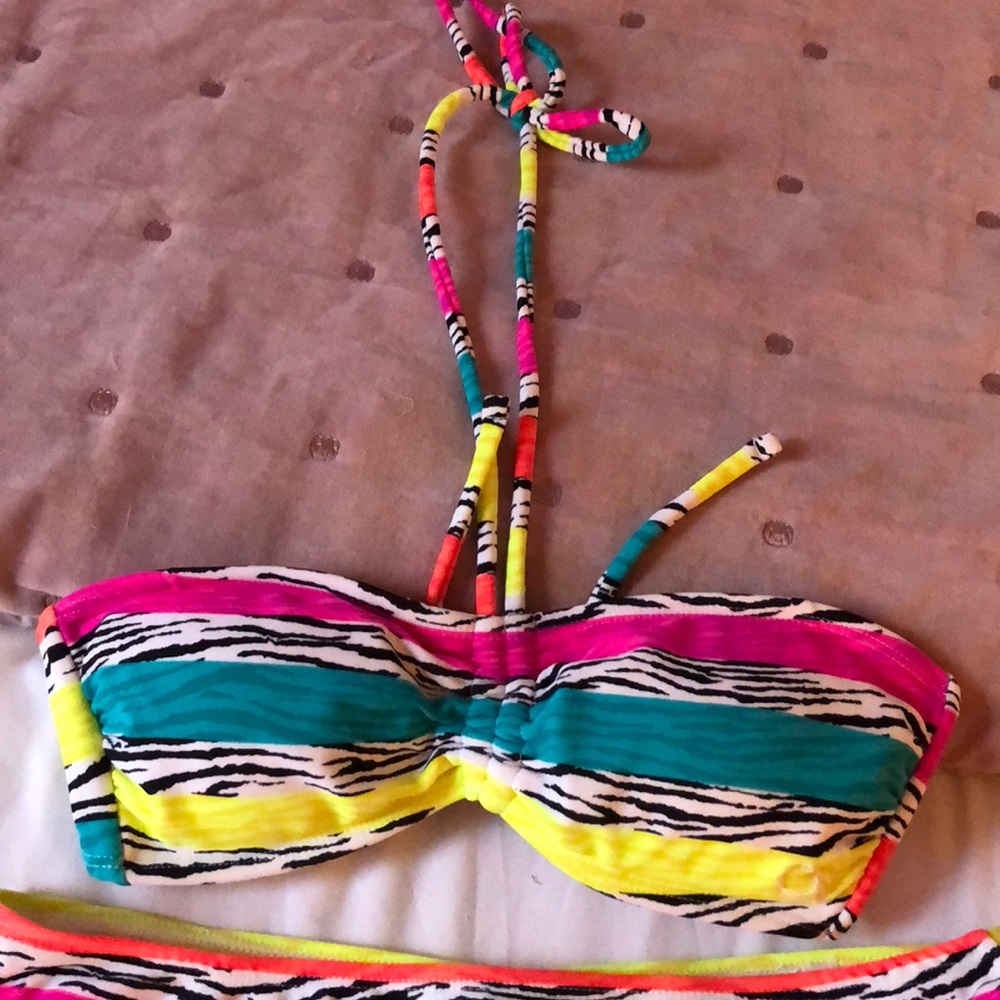 OP Bikini - Picture 3 of 7